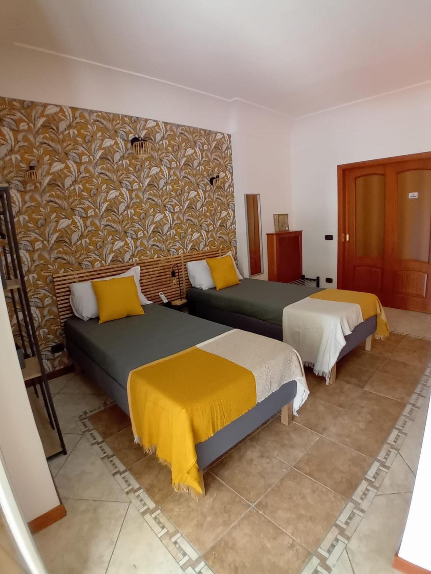 Reginella House Hotel Nápoly Kültér fotó