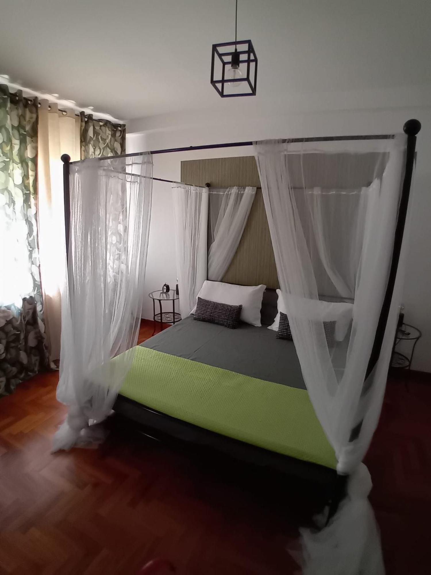 Reginella House Hotel Nápoly Kültér fotó