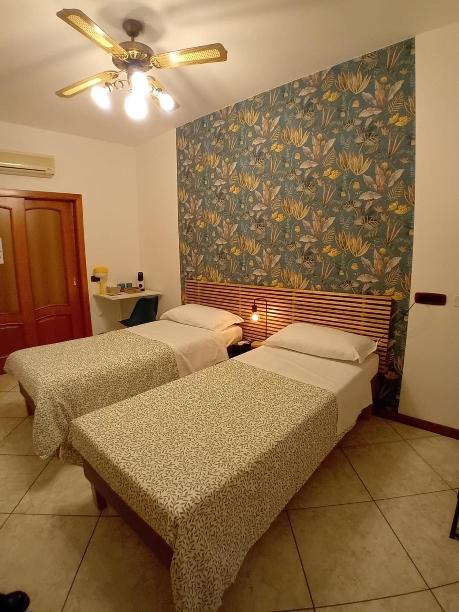 Reginella House Hotel Nápoly Kültér fotó